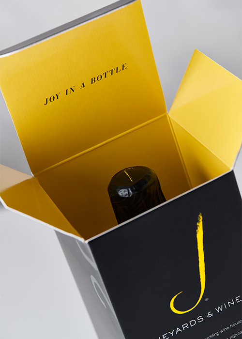 J Vineyards gift box